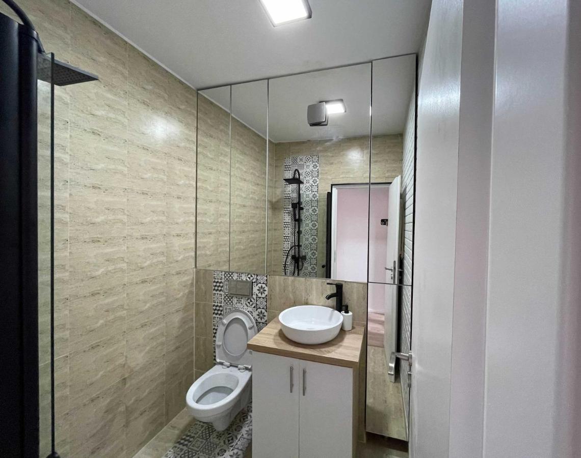 Oasis Luxury Apartment Near Presidential Palace Бухарест Экстерьер фото